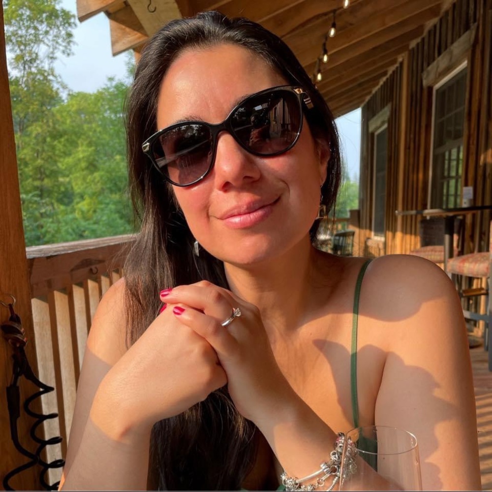 Meet your Posher, Natasha